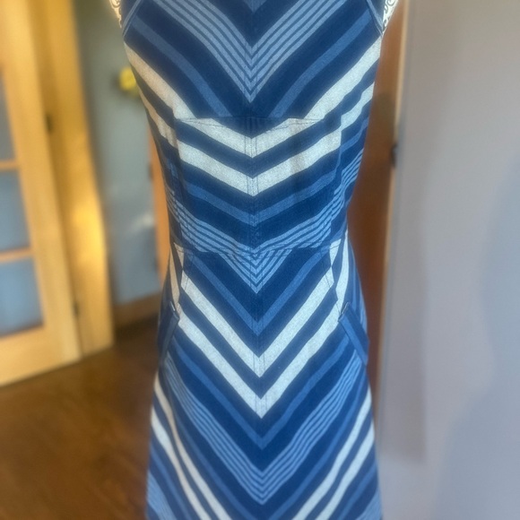 Maeve Anthropologie Antonia Chevron Striped Dress - Picture 5 of 11